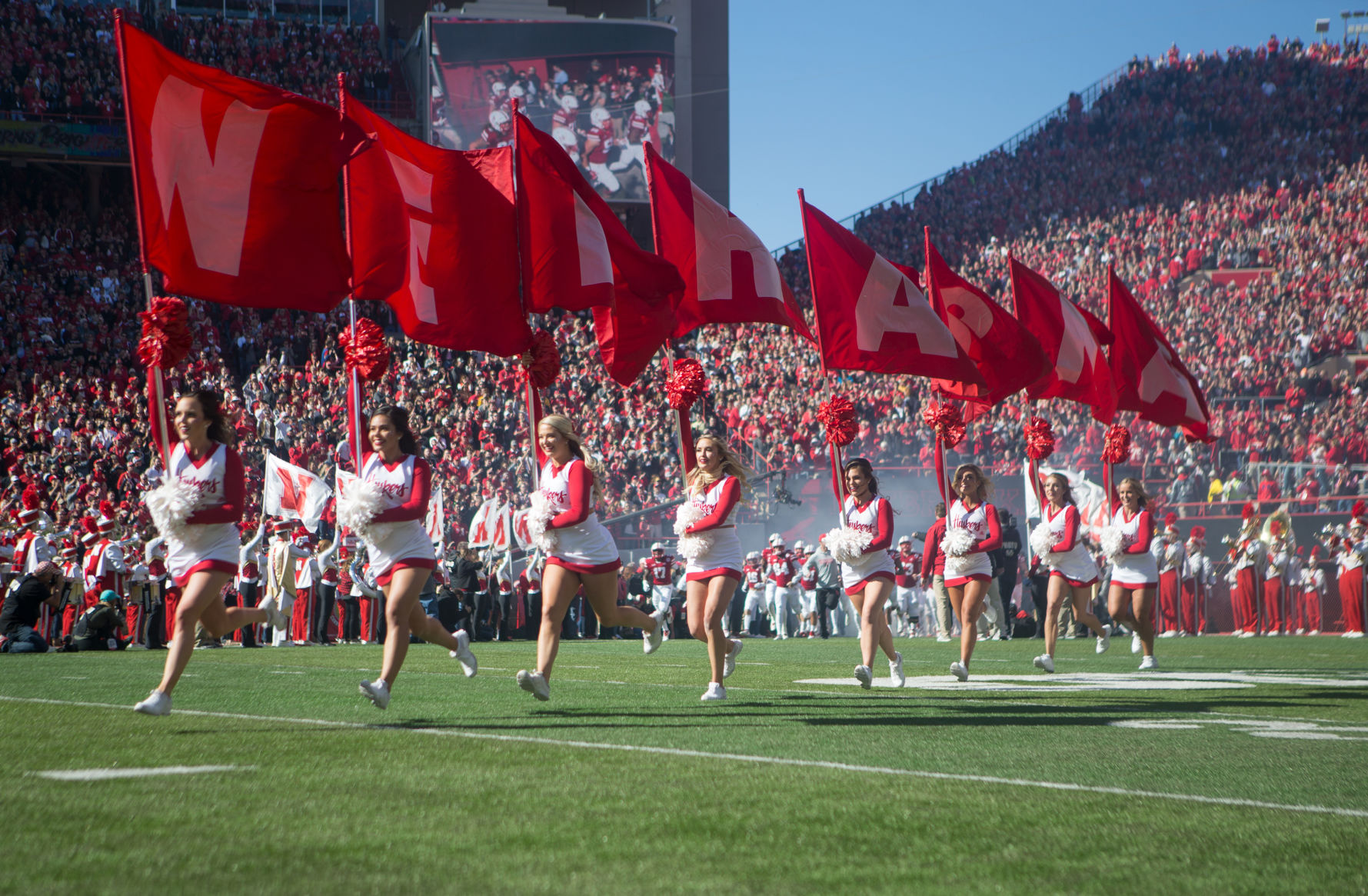 Nebraska vs. Minnesota Photo No. 4